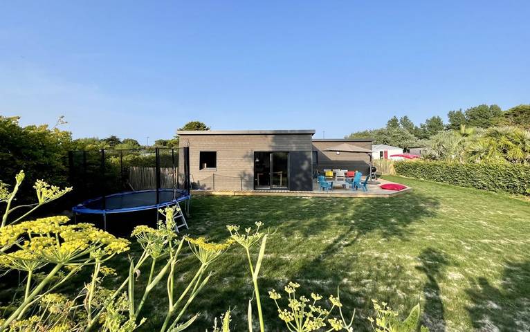 Gîte pour 8 personnes, avec jardin et terrasse