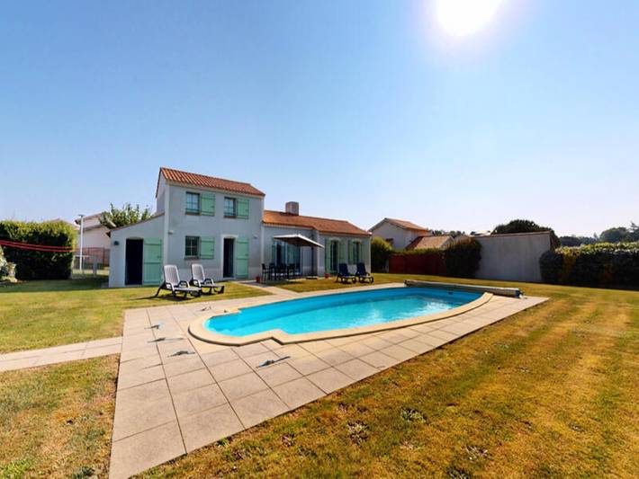 Gîte pour 8 personnes, avec jardin et piscine à L'Aiguillon-sur-Vie - 2