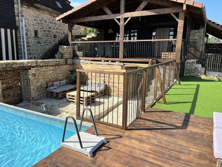 Gîte pour 6 personnes, avec piscine