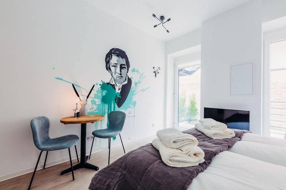 Entire apartment, Design apartment with smart living & comfort in Düsseldorf-Friedrichstadt, Düsseldorf