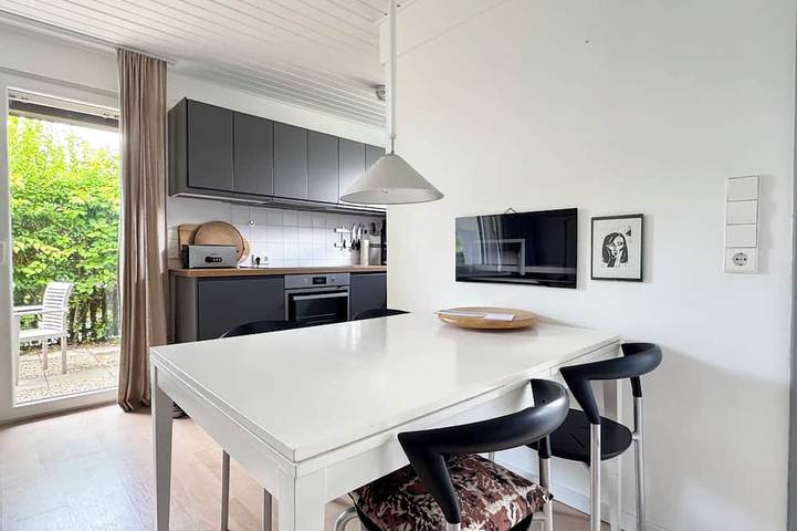 Bungalow für 4 Personen, mit Terrasse und Garten