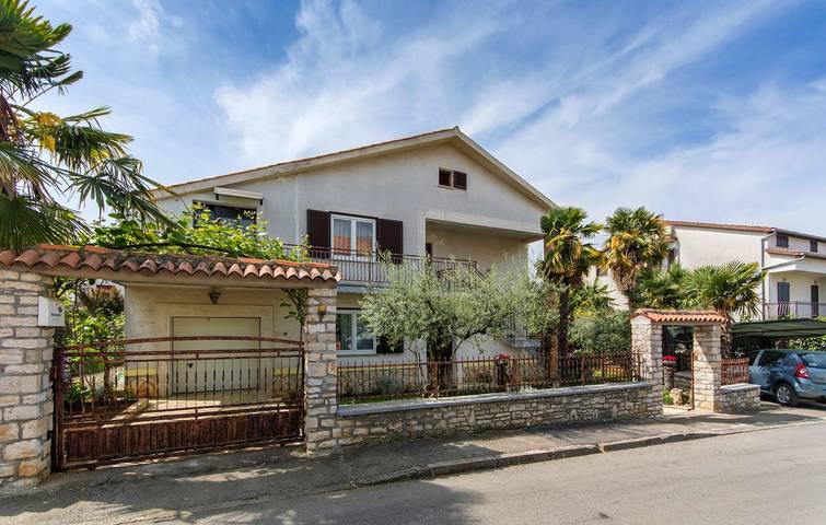 Ferienwohnung für 2 Personen, mit Balkon/Terrasse in Poreč