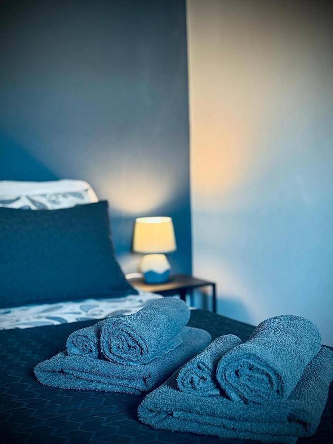 Appartamento intero, One-Bedroom Loft Apartment with Balcony in Catania, Catania e dintorni