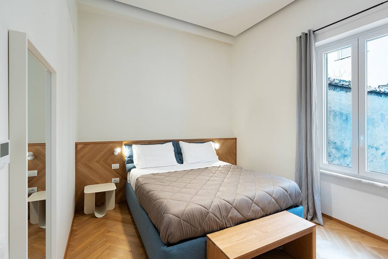 Appartement entier, Appartement familial Superior avec Wi-Fi et climatisation in Naples, Province de Naples