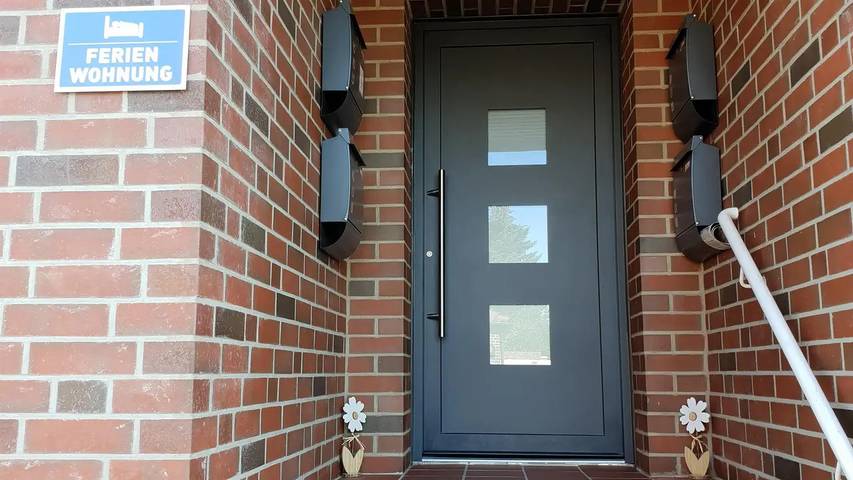 Ferienwohnung für 4 Personen, mit Balkon und Terrasse sowie Garten