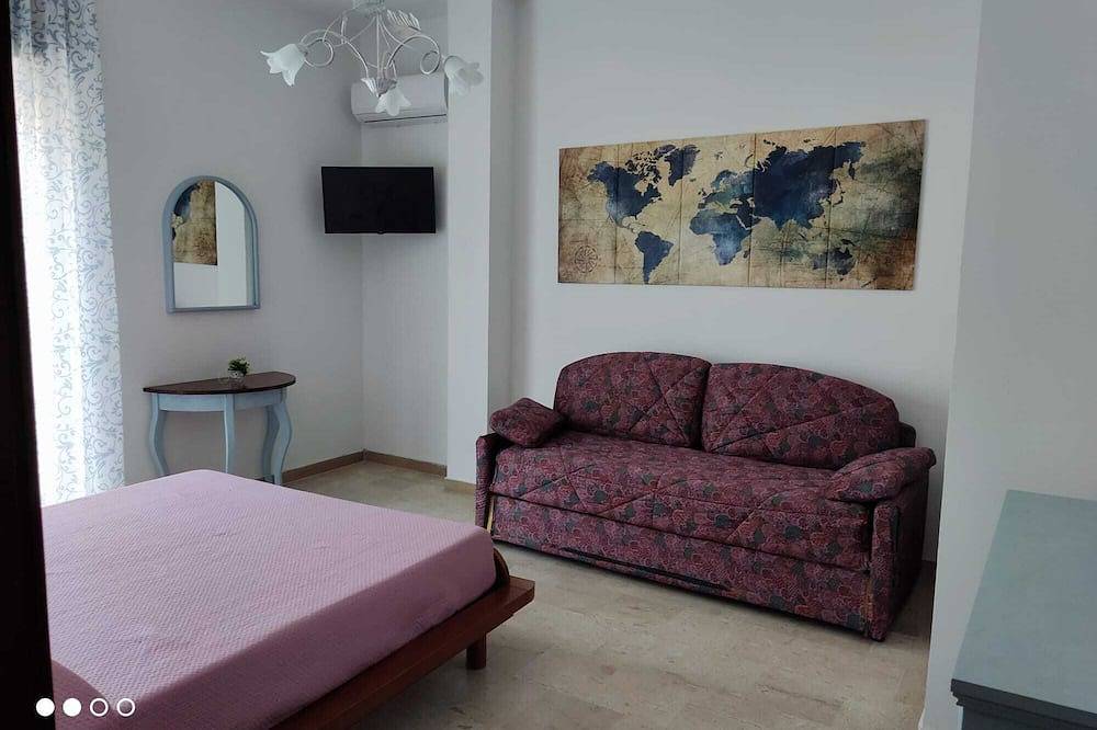 Entire apartment, Queen Margaret residence, Apud Montes in Pimonte, Monti Lattari