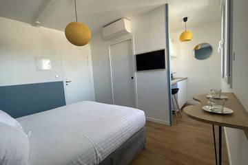 Appartement De Vacances pour 2 Personnes dans Cholet, Vallée de la Loire, Photo 1