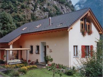 Maison d’hôte pour 2 personnes, avec jardin ainsi que terrasse et vue à Sonogno
