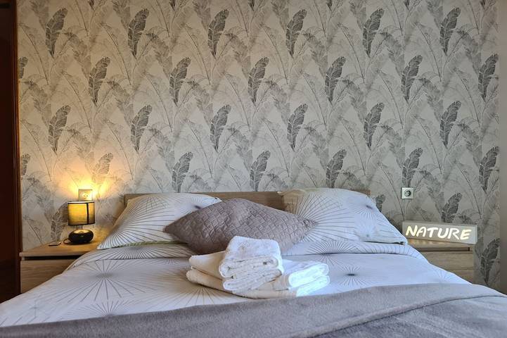 Location de vacances pour 3 personnes, avec terrasse et jardin à Portes-lès-Valence - 2