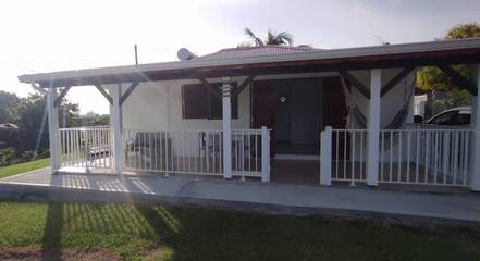 Gîte pour 4 personnes, avec terrasse et jardin dans Anse Tarare