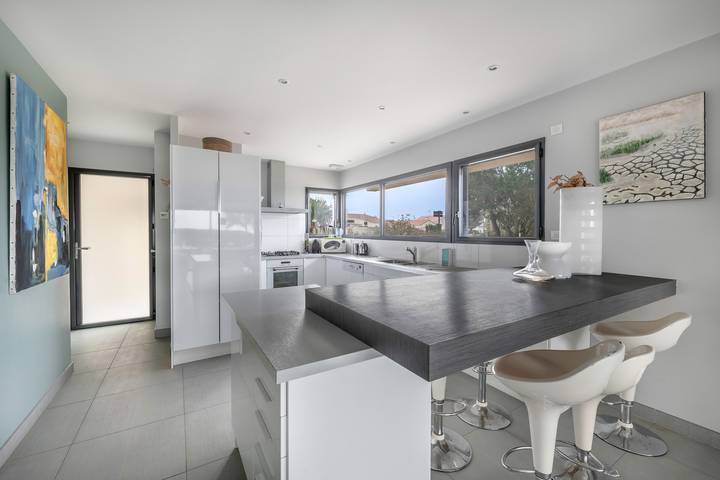 Location de vacances pour 6 personnes, avec balcon et jardin à La Plaine-sur-Mer - 4