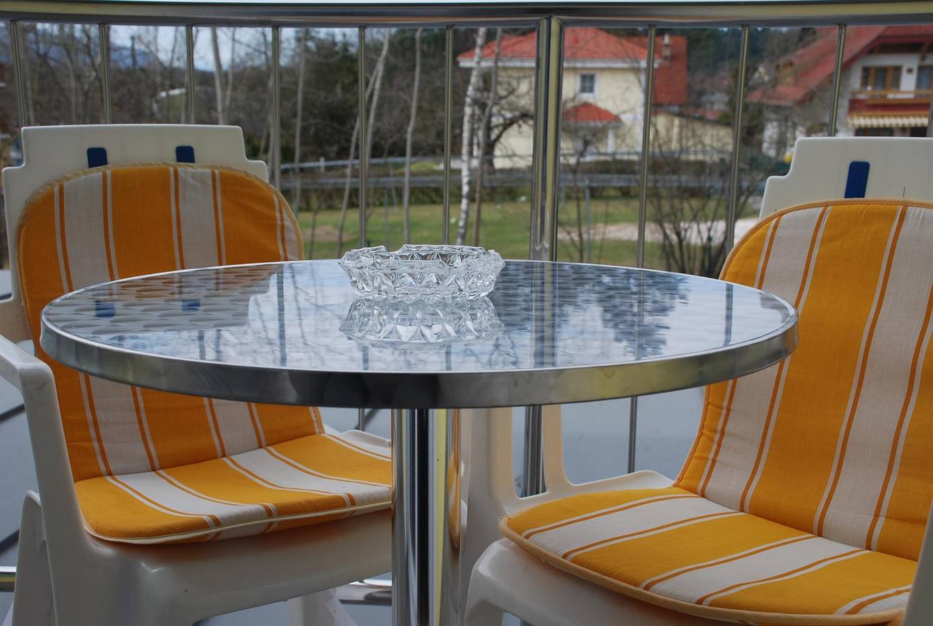 Doppelzimmer, Balkon, Strassenseite in Karawanken und Bachergebirge, Sankt Kanzian am Klopeiner See