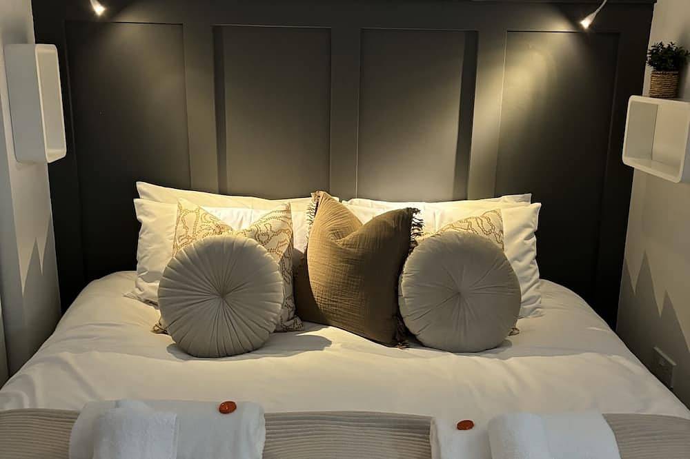 Appartement entier, Appartement-Salle de bain privée-Vue sur Rue-First floor apartment in Stockport, Grand Manchester