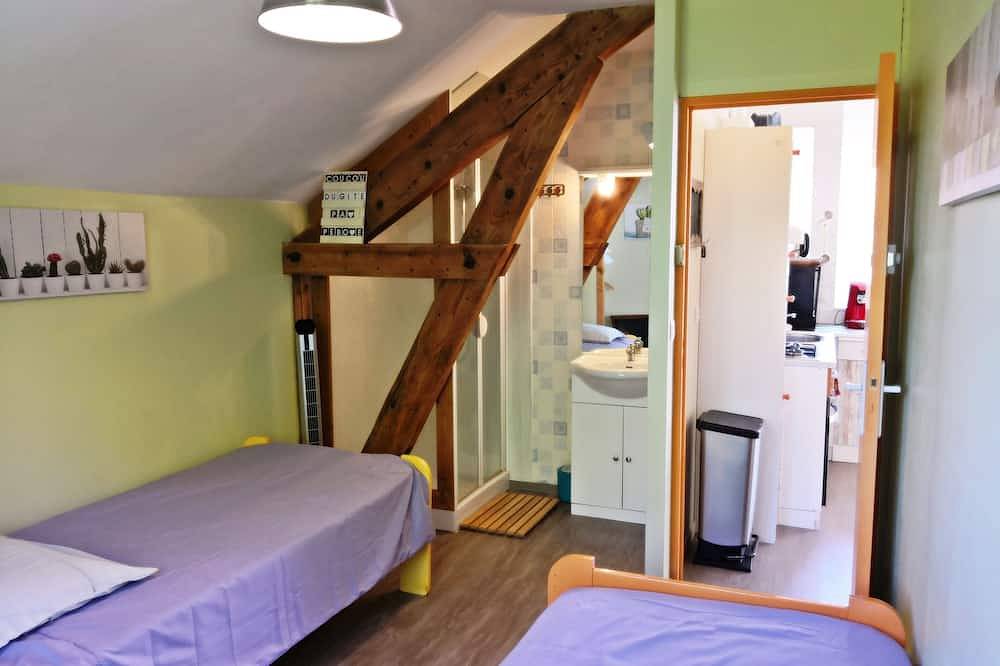 Pau, Gîte meublé classé, indépendant, séjour au calme in Pau, Béarn