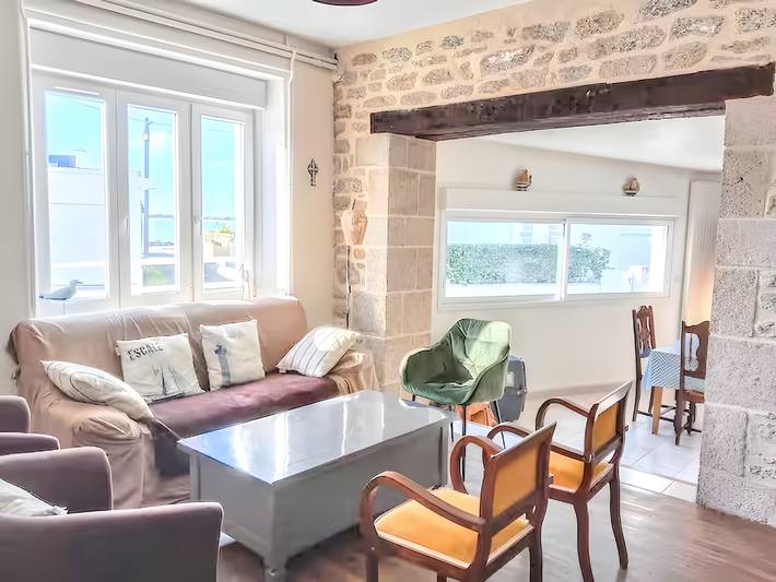 Maison de vacances 'Gite De La Pointe De Men Meur -4 Ch' avec vue mer, terrasse privée et Wi-Fi in Guilvinec, Région de Quimper