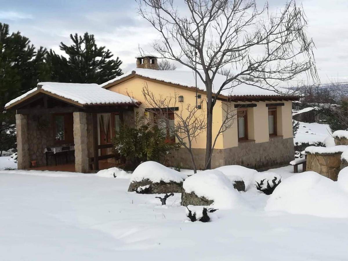 Two-Bedroom House in El Tiemblo, Provincia de Ávila