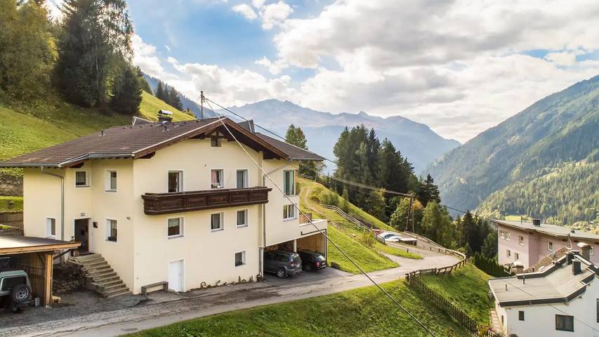 Ferienwohnung für 8 Personen, mit Terrasse, mit Haustier in Tobadill