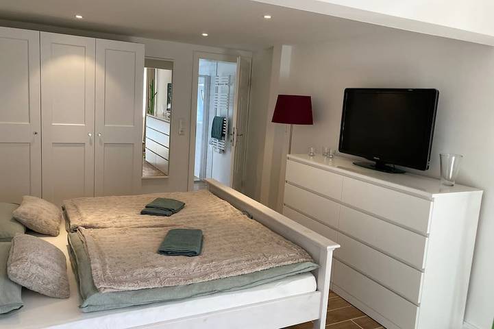 Ganze Wohnung, Ostsee, 1-Zimmer-Ferienwohnung für 2Per. im Ostseebad Nienhagen, 5min zum Strand in Nienhagen, Rostock und Umgebung