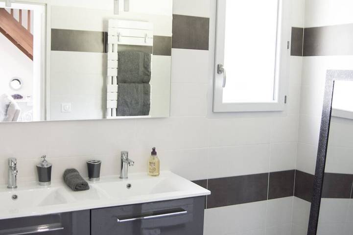 Location de vacances pour 6 personnes, avec terrasse et jardin à Castelnaud-la-Chapelle - 4