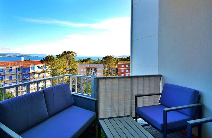 Apartamento para 5 personas, con balcón y vistas en San Vicente do Mar