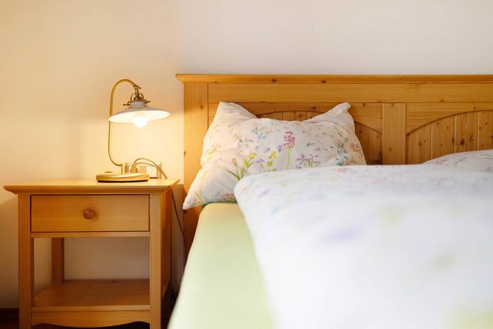Hel studio-lejlighed, Studio Apartment 'Silbernagl - Studio with View' with Lake View and Shared Terrace in Issing, Pfalzen