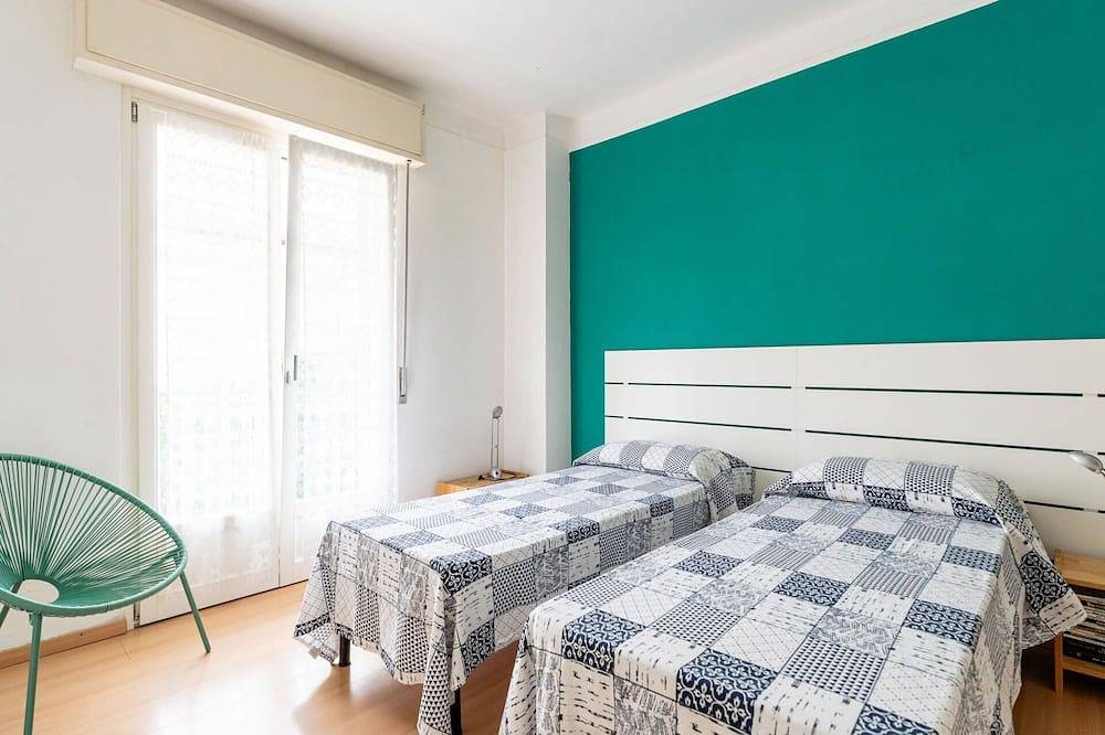 Entire apartment, Lovely apartment for 4 guests with Wifi and balcony in Taggia (City), Taggia