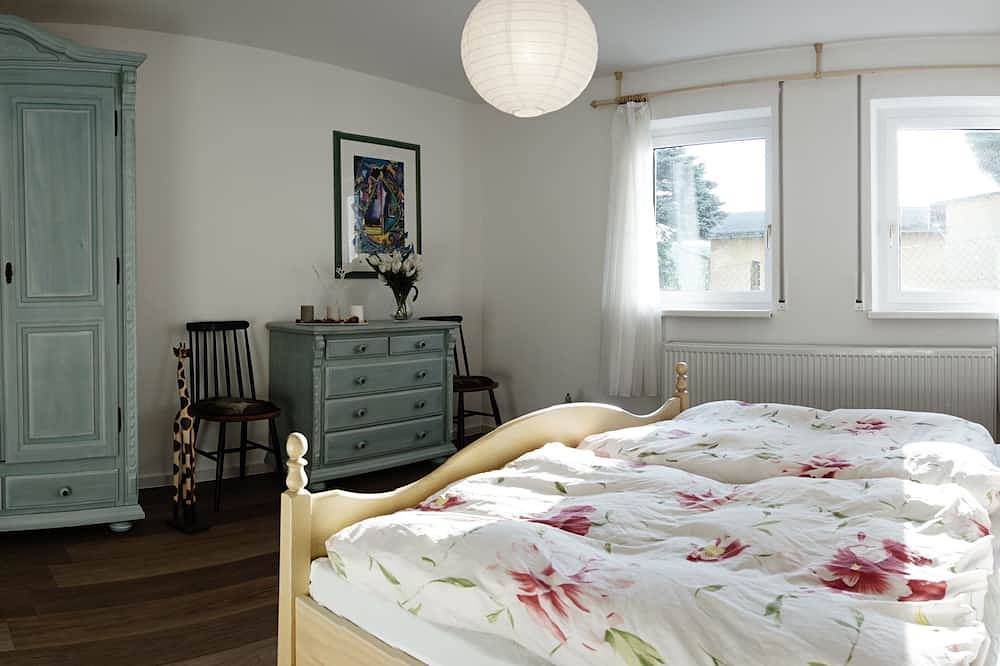 Ganze Wohnung, Ferienwohnung mit Kamin am Rennsteig im Thüringer Wald in Finsterbergen, Friedrichroda