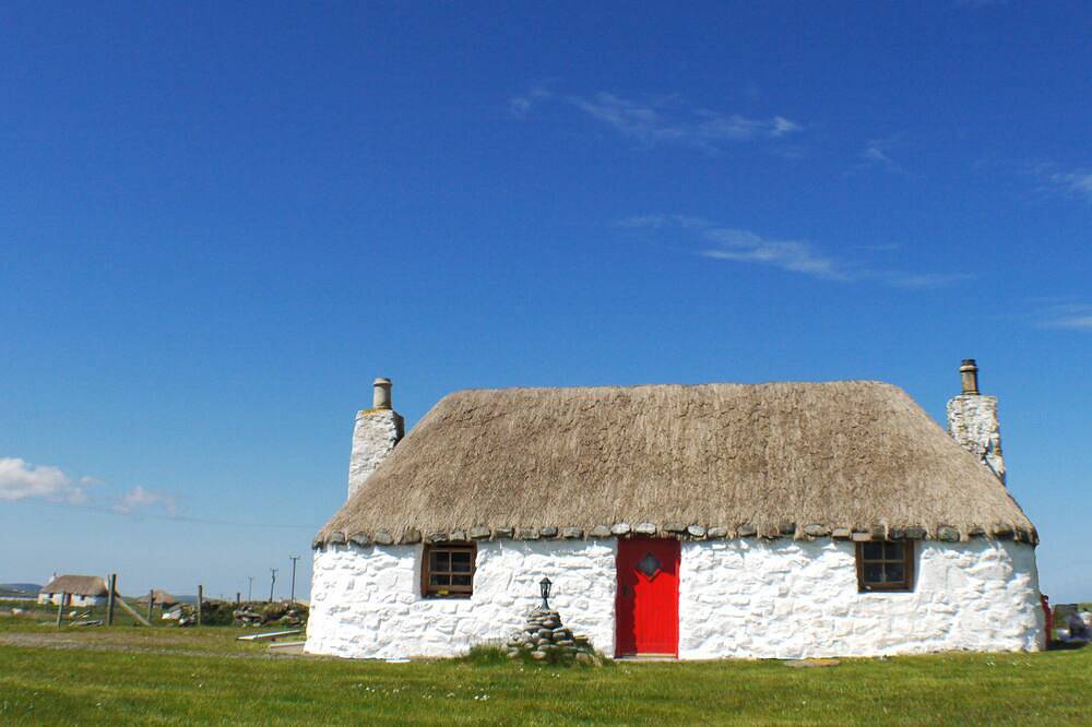 Welcome to our romantic, traditional thatched blackhouse; an ideal retreat in North Uist, Outer Hebrides