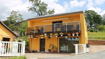 Ferienhaus für 4 Personen, mit Ausblick und Balkon in Klingenthal