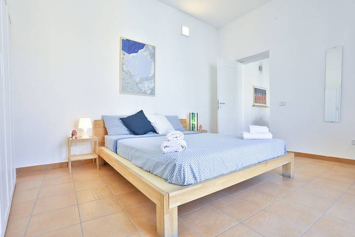Ganze Wohnung, Ferienwohnung für 2 Personen mit Balkon/Terrasse in Neapel, Neapel Provinz