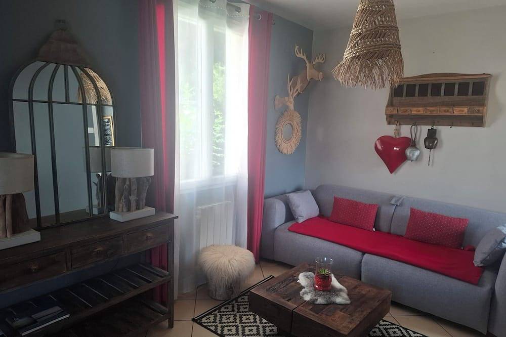 Gite l orée de la foret .Tous les voyageurs  seront les bienvenus in Incheville, Région de Dieppe