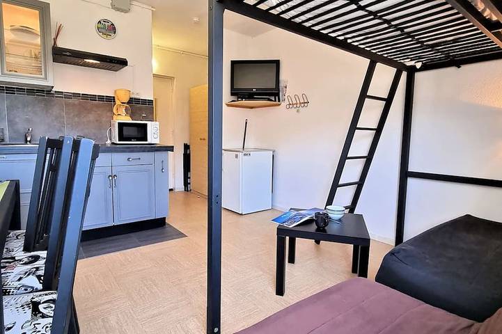 Ganze Wohnung, Studio 2/3 Personen, nahe Sessellift, Wifi, Parkplatz in Saint-Étienne-en-Dévoluy, Le Dévoluy