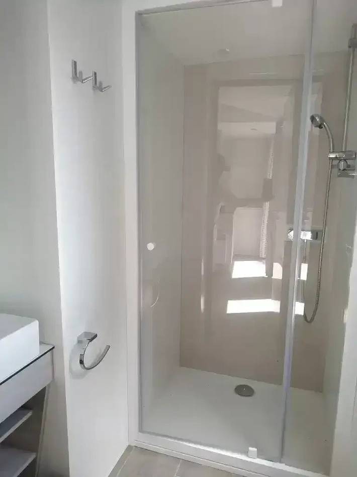Mobil home pour 4 personnes, avec bassin pour enfant à Junas - 4