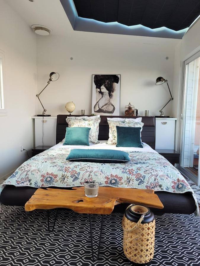 Gîte pour 6 personnes, avec balcon et jacuzzi à Donville-les-Bains - 4