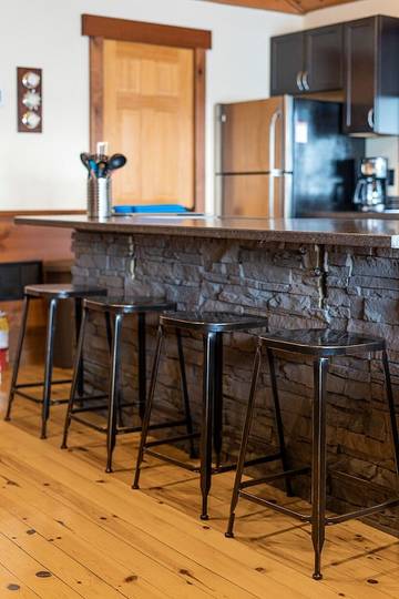 Cabin Rentals And Lodges for 6 Guests in Lake Ontario (Canada), Picture 4