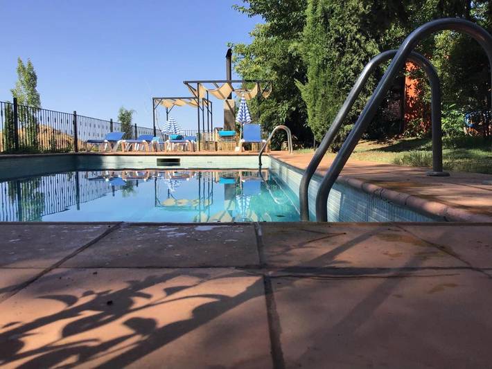 Casa rural con piscina para 2 personas, con jardín además de jacuzzi y piscina, Se admiten mascotas en Castilla-La Mancha - 3