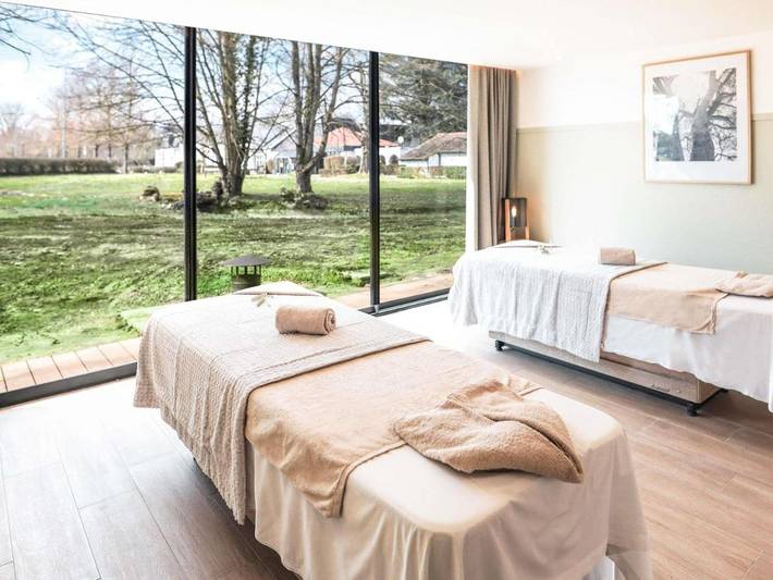 Hôtel pour 2 personnes, avec sauna ainsi que jardin et piscine à Le Coudray-Montceaux - 4