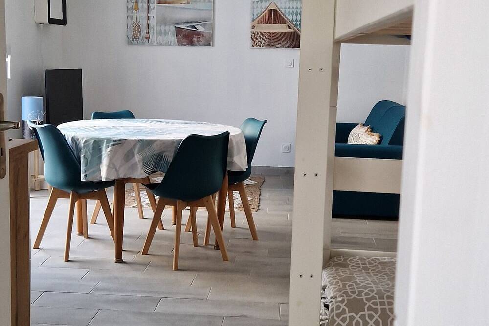 Entire apartment, Logement à 200m de la Plage - Les Huttes in Saint-Denis-d'Oléron, Côte de Beauté