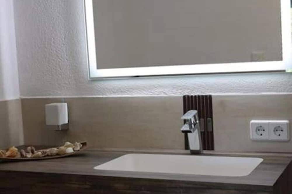 Ganze Wohnung, Appartment Rebstock im Weingut Lahmer August in Kretzschau, Saale-Unstrut