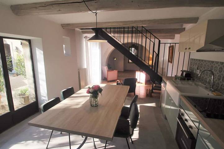 Casa rural para 4 personas, con jardín además de piscina y terraza - 1