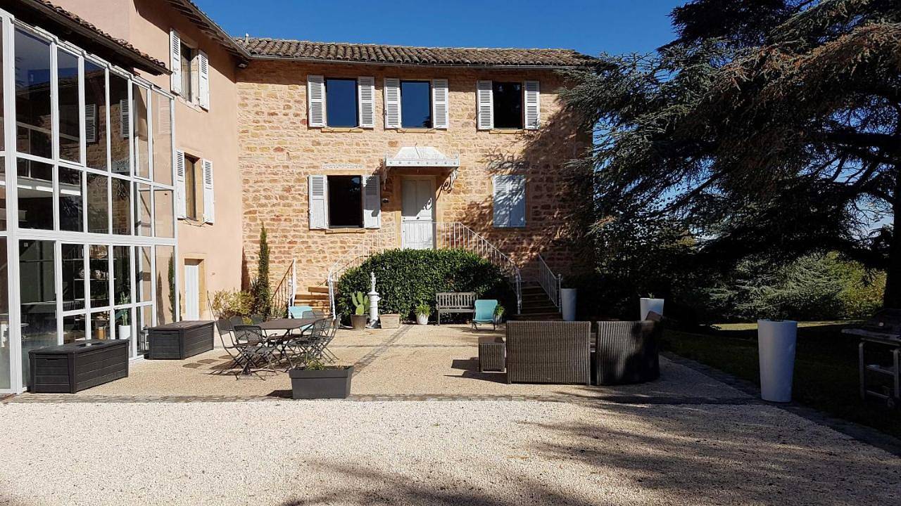 Douceurs des vignes du Vivian in Denicé, Région de Villefranche-sur-Saône
