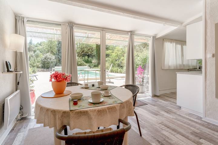 Location de vacances pour 2 personnes, avec Jardin au Parc naturel régional des Alpilles - 4