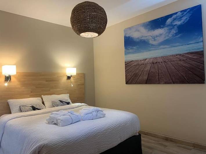 Gîte pour 4 personnes, avec jacuzzi ainsi que terrasse et jardin, animaux acceptés à Cuges-les-Pins - 4