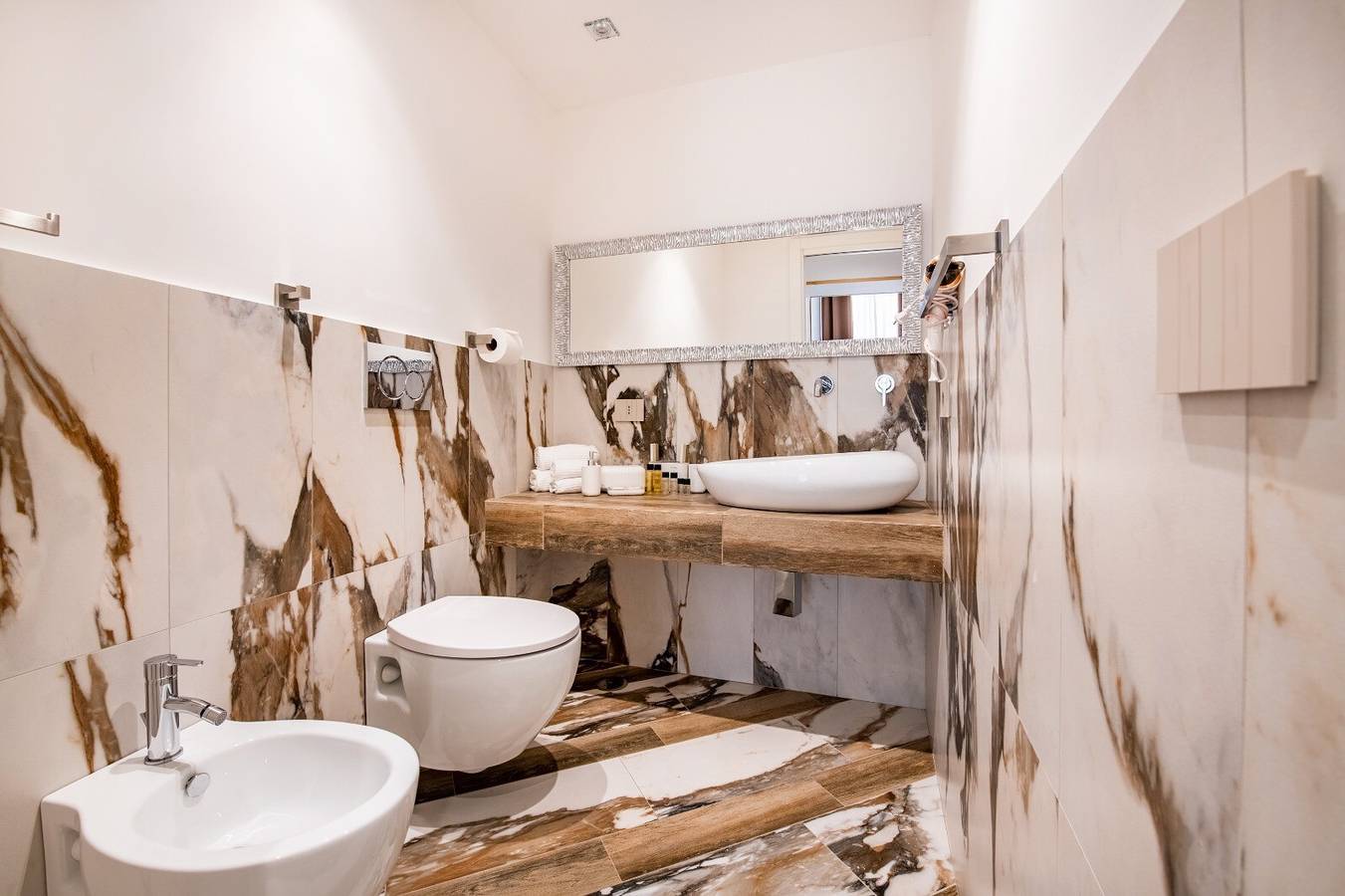 Suite Antonino con Sauna e Jacuzzi  in Sorrento, Sorrento Coast