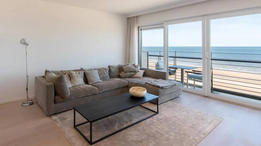 Appartement voor 9 personen, met terras in Oostende
