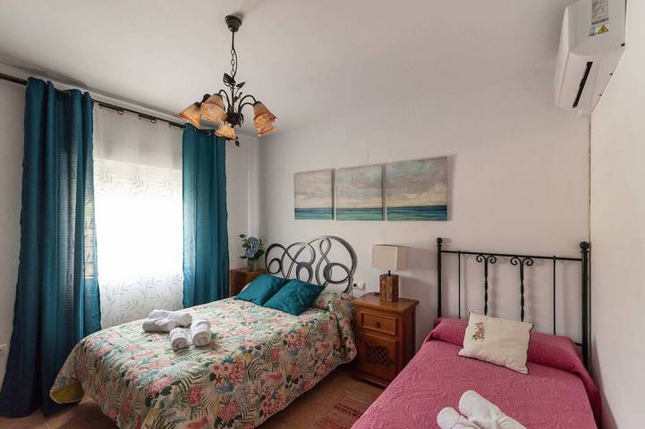 Rural Bliss in the Heart of Andalusia: Unwind at Our Tranquil Retreat in Cordoba in Cabra, Sierras Subbéticas