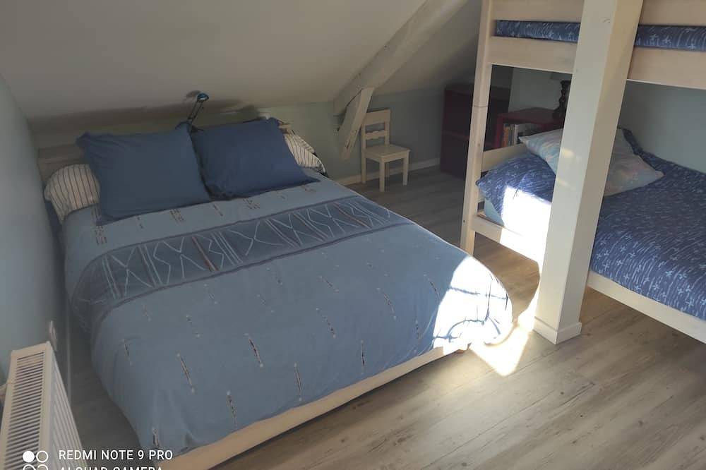 Maison Proche Lourdes, 7 Couchages. Calme, Jardin Clos in Lourdes, Hautes-Pyrénées