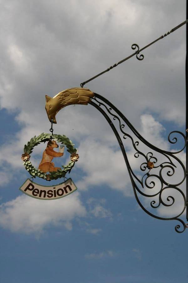 Pension Holzapfel - Doppelzimmer mit Wlan, 16qm in Essing, Altmühltal