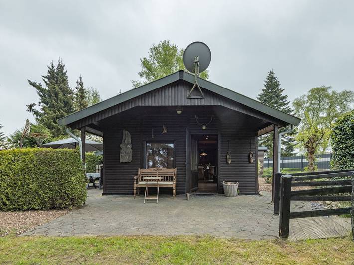 Ferienhaus für 5 Personen, mit Terrasse und Garten, kinderfreundlich in Hesel