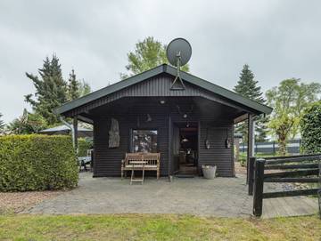 Ferienhaus für 5 Personen, mit Terrasse und Garten, kinderfreundlich in Hesel